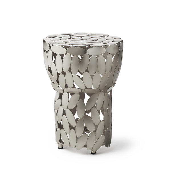 Foliae Stool